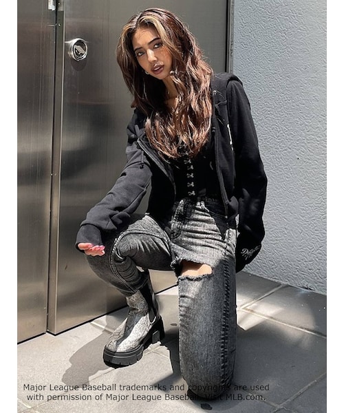 GYDA（ジェイダ）の「H/WインナーRIPPED スキニーデニムパンツ