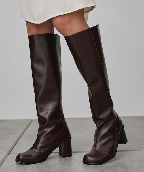 PUBLIC TOKYO(パブリックトウキョウ)の「プランプトゥロングブーツ(その他シューズ・レディース・BLK/BRN・1/2)」の4枚目の写真