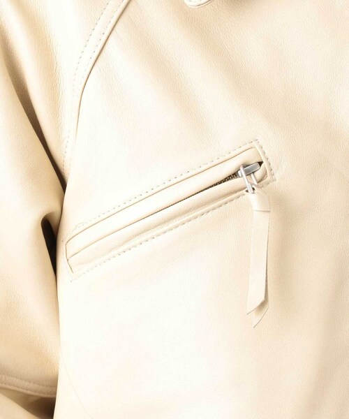 AVIREX(アヴィレックス)の「LIGHT SIGNATURE VARSITY JACKET / ライト シグネチャー ヴァーシティ ジャケット(ジャケット/アウター・ブラック/ブラック1/グリーン/オレンジ/エクリュ・M/L/XL/2XL)」の16枚目の写真