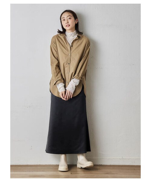 Green　Parks（グリーンパークス）の「サテンナロースカート（スカート・ブラック/グレーベージュ/パープル・F）」の5枚目の写真