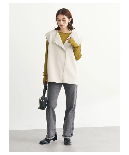 Green　Parks（グリーンパークス）の「・Petit Fleur プリーツプルオーバー（トップス・オフホワイト/チャコールグレー/ベージュ/カーキ・F）」の7枚目の写真