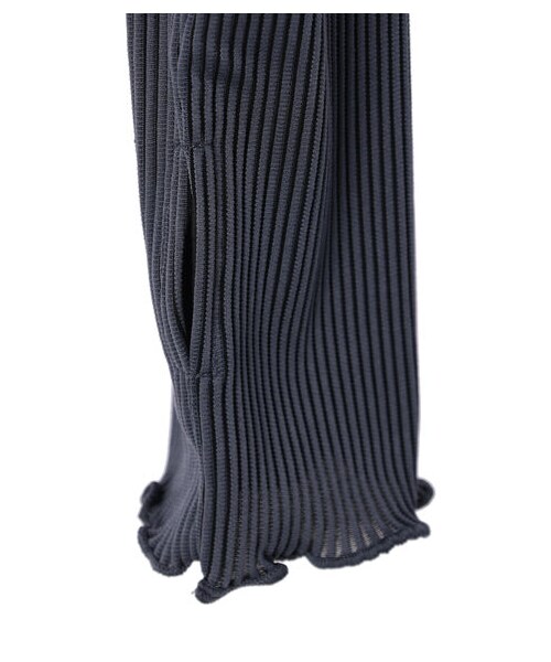 Green　Parks（グリーンパークス）の「・Petit Fleur プリーツプルオーバー（トップス・オフホワイト/チャコールグレー/ベージュ/カーキ・F）」の22枚目の写真