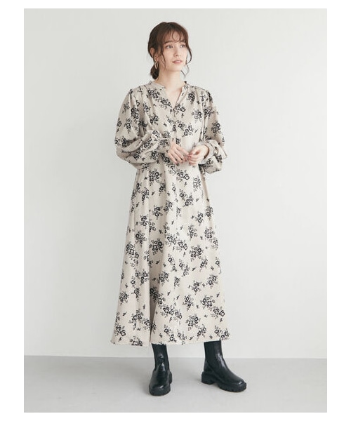 Green　Parks（グリーンパークス）の「【予約】■ESCAR タンショクフラワーptワンピース（ワンピース/ドレス・ブラック/ベージュ・F）」の9枚目の写真