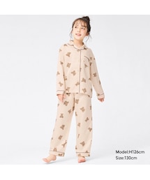 GU（ジーユー）の「GIRLSサテンパジャマ(長袖&ロングパンツ)(ベア)+X（ラウンジウェア・キッズ）」