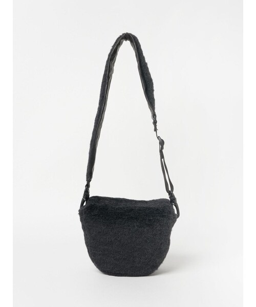 eb.a.gos（エバゴス）の「ウールボア・ボディバッグS（バッグ・レディース・その他）」の4枚目の写真