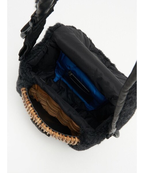 eb.a.gos（エバゴス）の「ウールボア・ボディバッグS（バッグ・レディース・その他）」の8枚目の写真