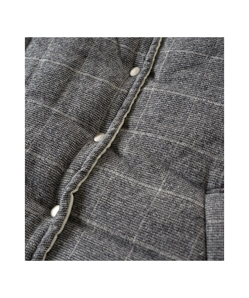 gracegift(グレースギフト)の「韓國膨膨羽絨感格紋背心外套(ジャケット/アウター・レディース・灰・F)」の3枚目の写真