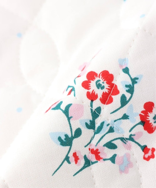 小物 HOLIDAY FLOWER QUILTING LONG MUFFLER HOLIDAY（ホリデイ）の「FLOWER QUILTING LONG MUFFLER フラワー
