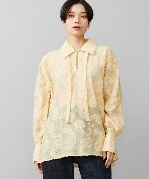 JANESMITH(ジェーンスミス)の「PAISLEY JACQUARD SKIPPER BLOUSE(シャツ/ブラウス・レディース・NAT/IVR/BLK・36)」の1枚目の写真