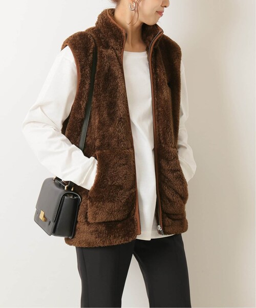 Spick & Span（スピックアンドスパン）の「≪一部店舗+WEB限定予約≫【Champion/チャンピオン】 ジップベスト（その他・ブラック/フリー）」の2枚目の写真