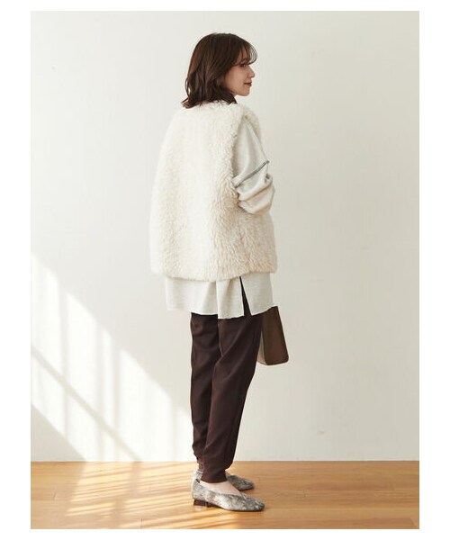 Green　Parks（グリーンパークス）の「・ELENCARE DUE シープファーベスト（トップス・アイボリー/ブラック/モカ・F）」の3枚目の写真