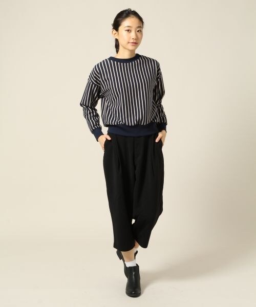 LOWRYS FARM（ローリーズファーム）の「タックワイドクロップドパンツ（パンツ・レディース・ブラック/グリーン・Ｆ）」の5枚目の写真