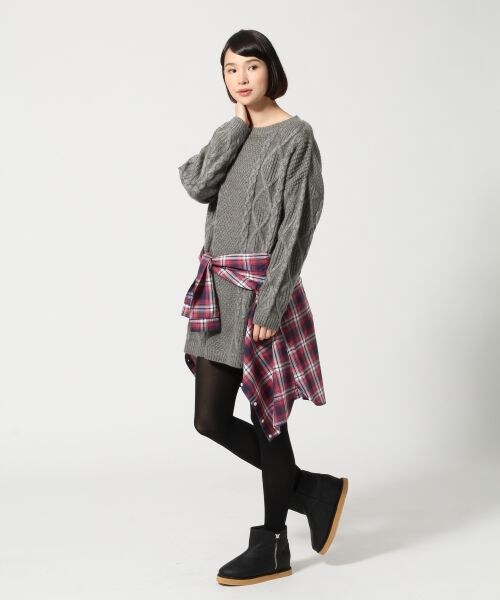 LEPSIM（レプシィム）の「５Ｇケーブルツカイワンピース（ワンピース/ドレス・レディース・オフ/ライトグレー/ブルー/ネイビー・ＦREE SIZE）」の6枚目の写真