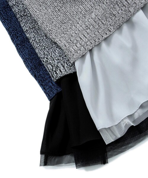 Andemiu（アンデミュウ）の「ペプラムインナーコンビプルオーバー（トップス・レディース・ホワイト/グレー/ブラック/ボルドー/ブルー・F）」の11枚目の写真