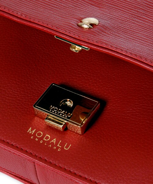 BABYLONE（バビロン）の「【MODALU】チェーンバッグ（バッグ・レディース・レッド・フリー）」の9枚目の写真
