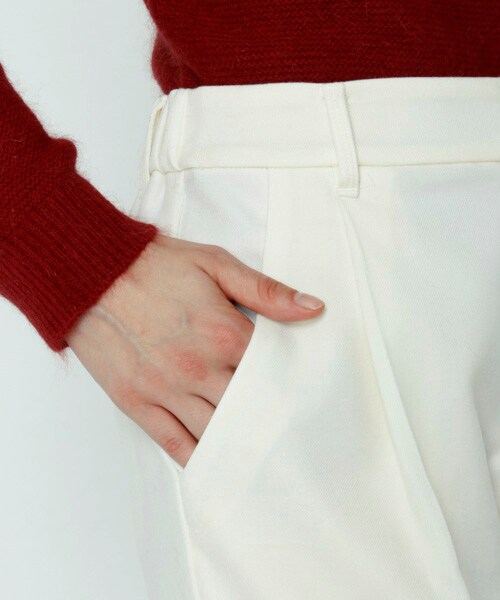 BABYLONE（バビロン）の「サキソニーストレッチWゴムパンツ（パンツ・レディース・アイボリー/ブラック・36/38）」の6枚目の写真