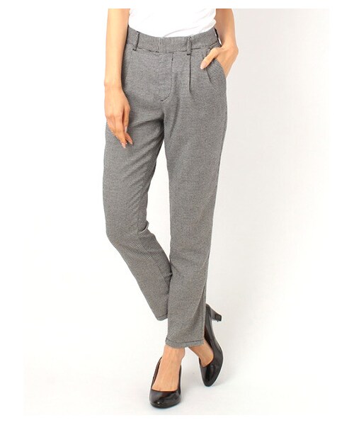 earth music&ecology（アースミュージックアンドエコロジー）の「・チェックテーパードパンツ（パンツ・レディース・ハウンドトゥース/Black Watch Green/グレンチェック・S/M/L）」の7枚目の写真