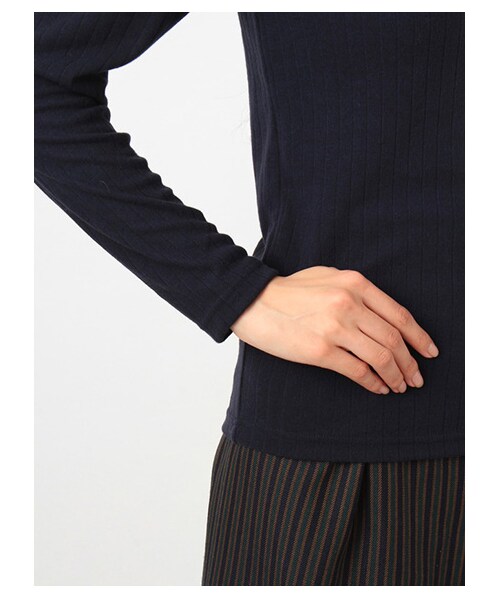 E hyphen world gallery(イーハイフンワールドギャラリー)の「・リブ編みハイネックプルオーバー(カットソー・レディース・オフホワイト/杢グレー/ボルドー/ミント/ネイビー・F)」の10枚目の写真