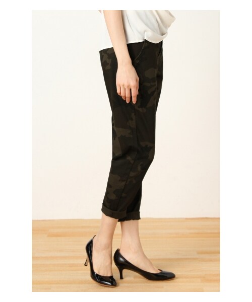 Spick & Span（スピックアンドスパン）の「メイサイ サテンストレッチ パンツ（パンツ・レディース・カーキ・34/36/38/40）」の3枚目の写真