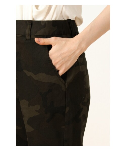 Spick & Span（スピックアンドスパン）の「メイサイ サテンストレッチ パンツ（パンツ・レディース・カーキ・34/36/38/40）」の7枚目の写真