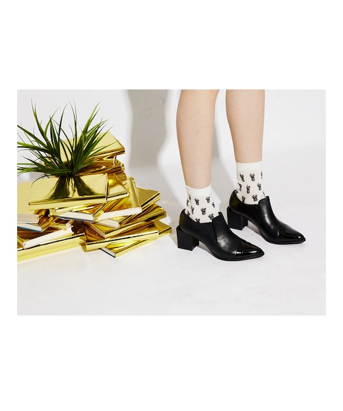 MURUA(ムルーア)の「【CASUAL】メタルミドルブーツ(シューズ・レディース・ブラック/ベージュ/ゴールド・35(22.5)/36(23.5)/37(24.5))」の6枚目の写真