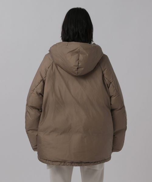 Chaos（カオス）の「別注アウトドアダウンブルゾン（ジャケット/アウター・レディース・チャコールグレー18/モカ59・FREE）」の18枚目の写真