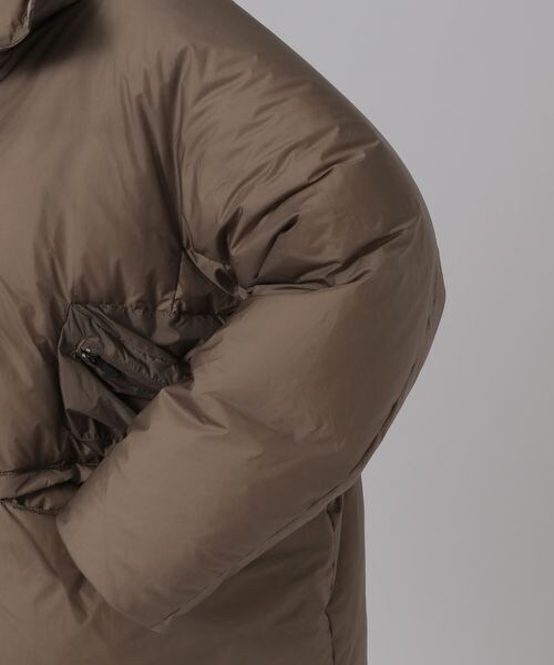 Chaos（カオス）の「別注アウトドアダウンブルゾン（ジャケット/アウター・レディース・チャコールグレー18/モカ59・FREE）」の21枚目の写真