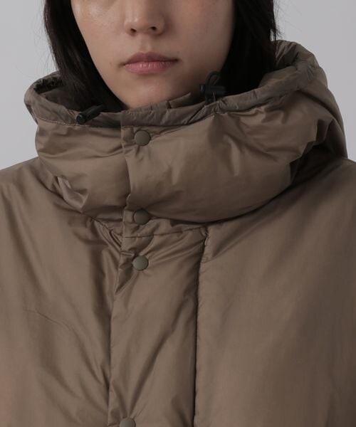 Chaos（カオス）の「別注アウトドアダウンブルゾン（ジャケット/アウター・レディース・チャコールグレー18/モカ59・FREE）」の19枚目の写真