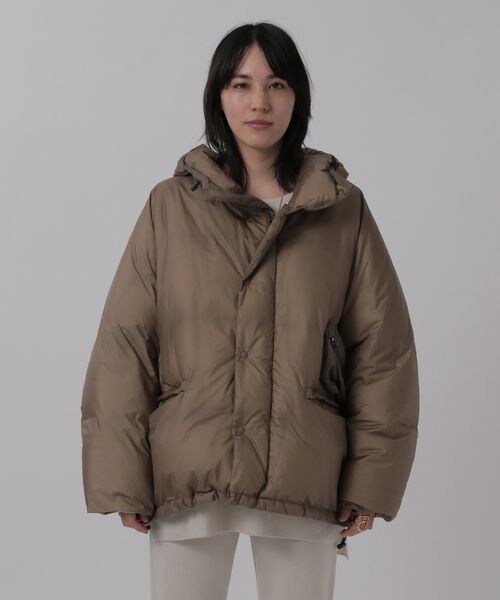 Chaos（カオス）の「別注アウトドアダウンブルゾン（ジャケット/アウター・レディース・チャコールグレー18/モカ59・FREE）」の16枚目の写真