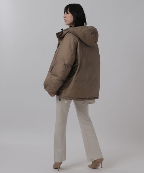 Chaos（カオス）の「別注アウトドアダウンブルゾン（ジャケット/アウター・レディース・チャコールグレー18/モカ59・FREE）」の5枚目の写真