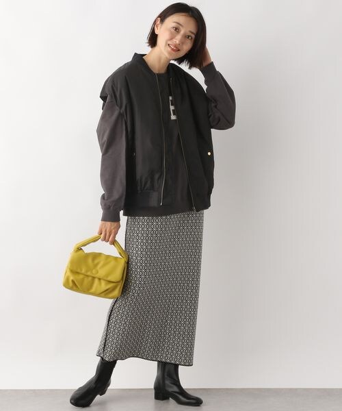 LEPSIM(レプシィム)の「12ゲージ無地柄ナロースカート(スカート・レディース・ブラック09/ブラック×ガラ10/イエロー×ガラ65・FREE SIZE)」の5枚目の写真