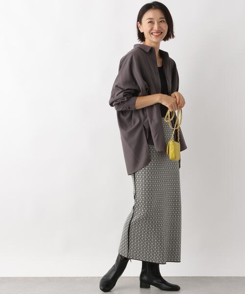 LEPSIM(レプシィム)の「12ゲージ無地柄ナロースカート(スカート・レディース・ブラック09/ブラック×ガラ10/イエロー×ガラ65・FREE SIZE)」の6枚目の写真