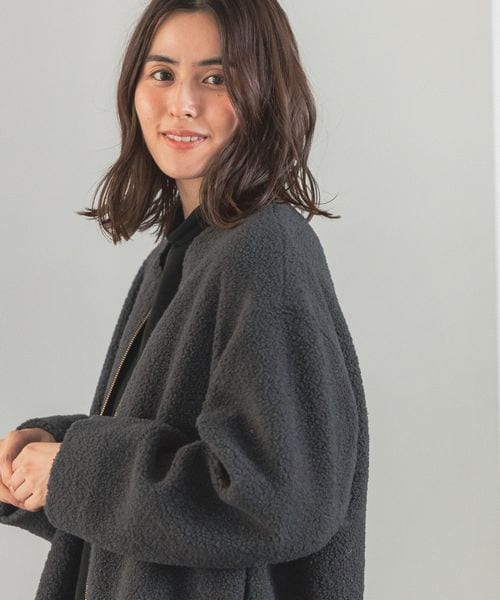 LEPSIM（レプシィム）の「ライトノーカラーボアコート（ジャケット/アウター・レディース・グレージュ13/チャコール19/モカ53・M/L）」の8枚目の写真