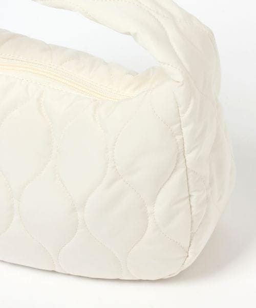 LEPSIM(レプシィム)の「キルティングクロワッサンショルダーバッグ(バッグ・レディース・アイボリー08/ピンク28/グリーン75・ONE SIZE)」の17枚目の写真