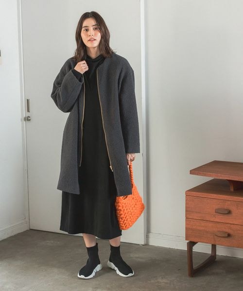 LEPSIM（レプシィム）の「カラーチャンキーニットバッグ（バッグ・レディース・アイボリー08/オレンジ45/ブルー82・ONE SIZE）」の8枚目の写真