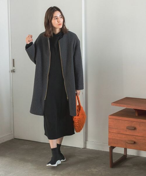 LEPSIM（レプシィム）の「カラーチャンキーニットバッグ（バッグ・レディース・アイボリー08/オレンジ45/ブルー82・ONE SIZE）」の9枚目の写真