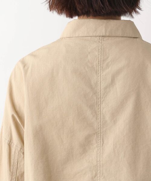 LEPSIM(レプシィム)の「リップストップショートジャケット(ジャケット/アウター・レディース・ベージュ52/カーキ78・FREE SIZE)」の14枚目の写真