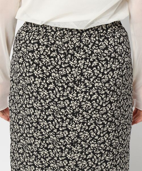 LOWRYS FARM（ローリーズファーム）の「コバナタイトスカート（スカート・レディース・アイボリー08/ブラック09/ブラウン58・F）」の17枚目の写真