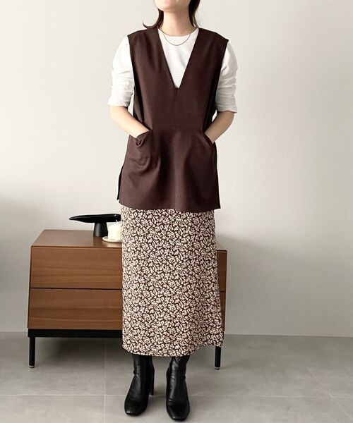 LOWRYS FARM（ローリーズファーム）の「コバナタイトスカート（スカート・レディース・アイボリー08/ブラック09/ブラウン58・F）」の8枚目の写真