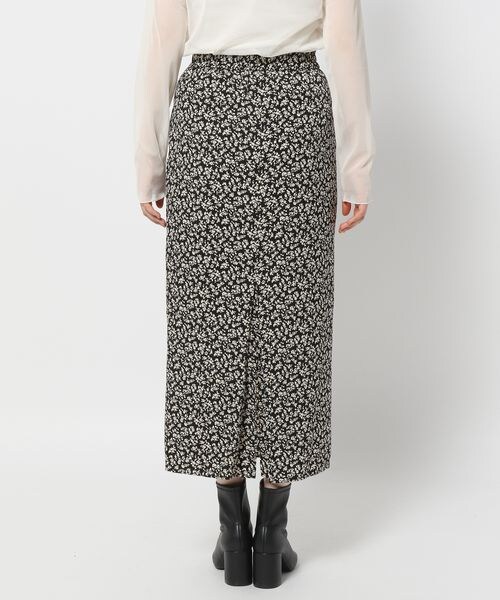 LOWRYS FARM（ローリーズファーム）の「コバナタイトスカート（スカート・レディース・アイボリー08/ブラック09/ブラウン58・F）」の13枚目の写真