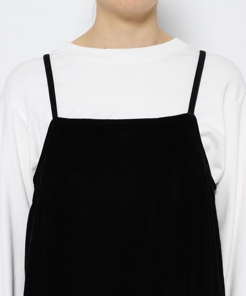 LOWRYS FARM（ローリーズファーム）の「ベロアキャミワンピース（ワンピース/ドレス・レディース・ブラック09/レッド35・F）」の13枚目の写真