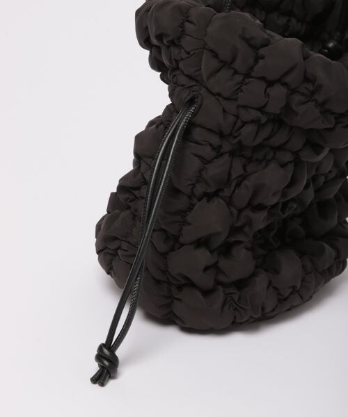 LOWRYS FARM（ローリーズファーム）の「ポコポコキンチャクＢＡＧ（バッグ・レディース・アイボリー08/ブラック09/グリーン75・フリーサイズ）」の5枚目の写真