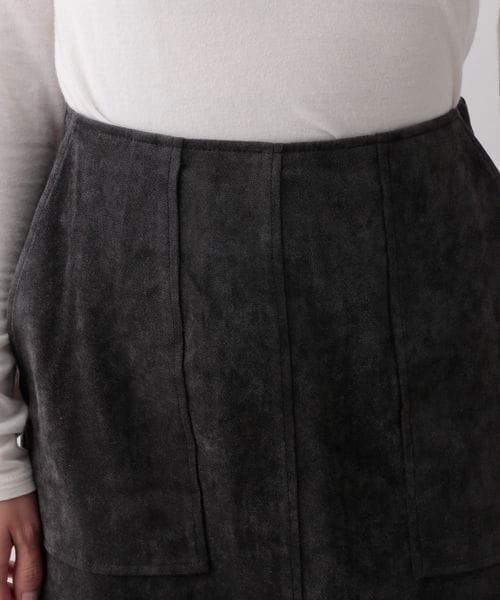 LOWRYS FARM（ローリーズファーム）の「ベロアライクタイトスカート（スカート・レディース・アイボリー08/ブラック09/グリーン72・M/L）」の8枚目の写真