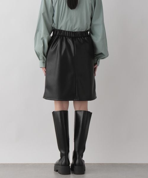 LOWRYS FARM（ローリーズファーム）の「フェイクレザーミニスカート（スカート・レディース・ブラック09・F）」の10枚目の写真
