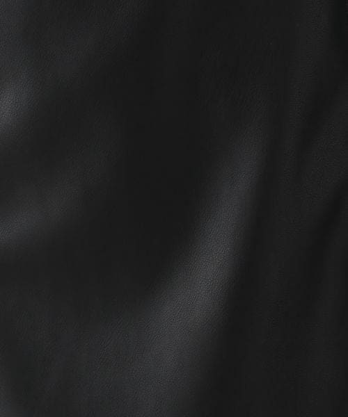 LOWRYS FARM（ローリーズファーム）の「フェイクレザーミニスカート（スカート・レディース・ブラック09・F）」の16枚目の写真