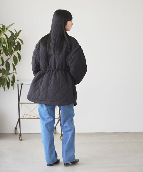 LOWRYS FARM（ローリーズファーム）の「２ＷＡＹキルトブルゾン（ジャケット/アウター・レディース・アイボリー08/ブラック09/ブラウン58・F）」の10枚目の写真