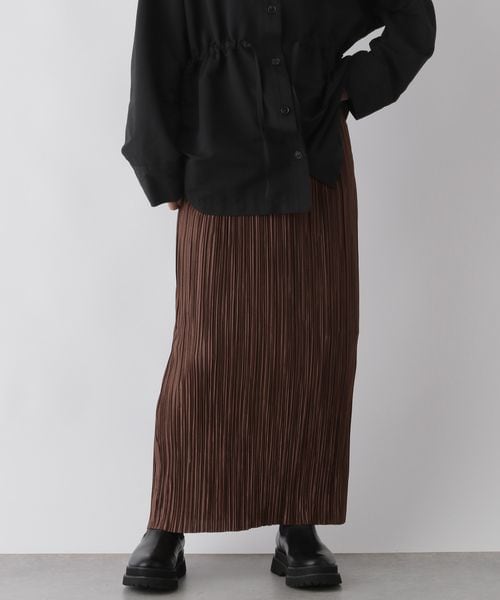 LOWRYS FARM(ローリーズファーム)の「ランダムプリーツタイトスカート(スカート・レディース・アイボリー08/ブラック09/ブラウン58/グリーン75・普通丈/ロング丈)」の3枚目の写真