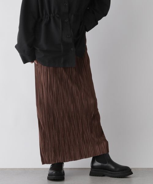 LOWRYS FARM(ローリーズファーム)の「ランダムプリーツタイトスカート(スカート・レディース・アイボリー08/ブラック09/ブラウン58/グリーン75・普通丈/ロング丈)」の10枚目の写真