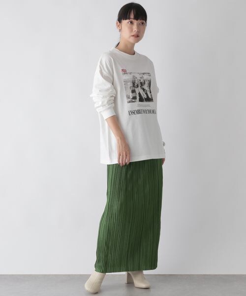 LOWRYS FARM(ローリーズファーム)の「ランダムプリーツタイトスカート(スカート・レディース・アイボリー08/ブラック09/ブラウン58/グリーン75・普通丈/ロング丈)」の12枚目の写真