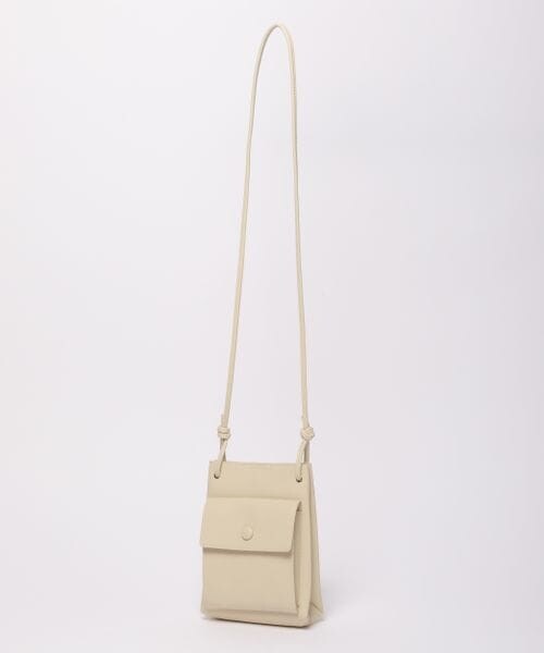 LOWRYS FARM（ローリーズファーム）の「２ポケミニショルダーＢＡＧ（バッグ・レディース・アイボリー08/ブラック09/グリーン70・FREE）」の4枚目の写真